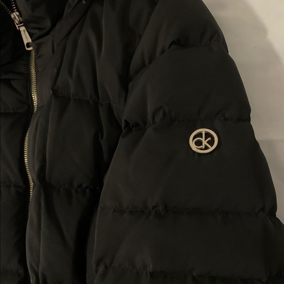 Calvin Klein faux-fur puffer winter jacket - Picture 4 of 4